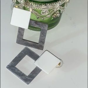 BaubleBar Statement Acrylic Earrings
